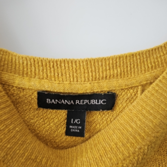 Banana Republic Yellow Knit Sweater Size Large - Picture 3 of 3